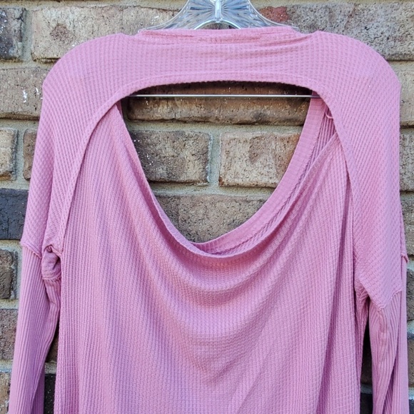 True Craft Open Back Long-Sleeve - Picture 5 of 8